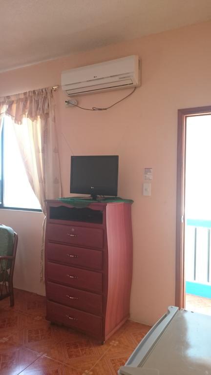Casa De Celeste 푸에르토 바케리조 모레노 외부 사진